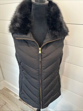 Talbots Black Quilted Puffer Vest with Faux Fur Collar
